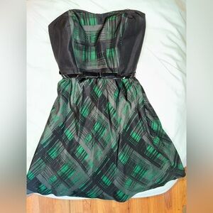 Gianni Bini Emerald Green & Black Dress